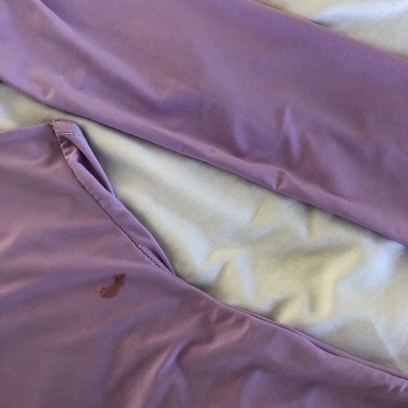 Lilac one shoulder top - Picture 2 of 3